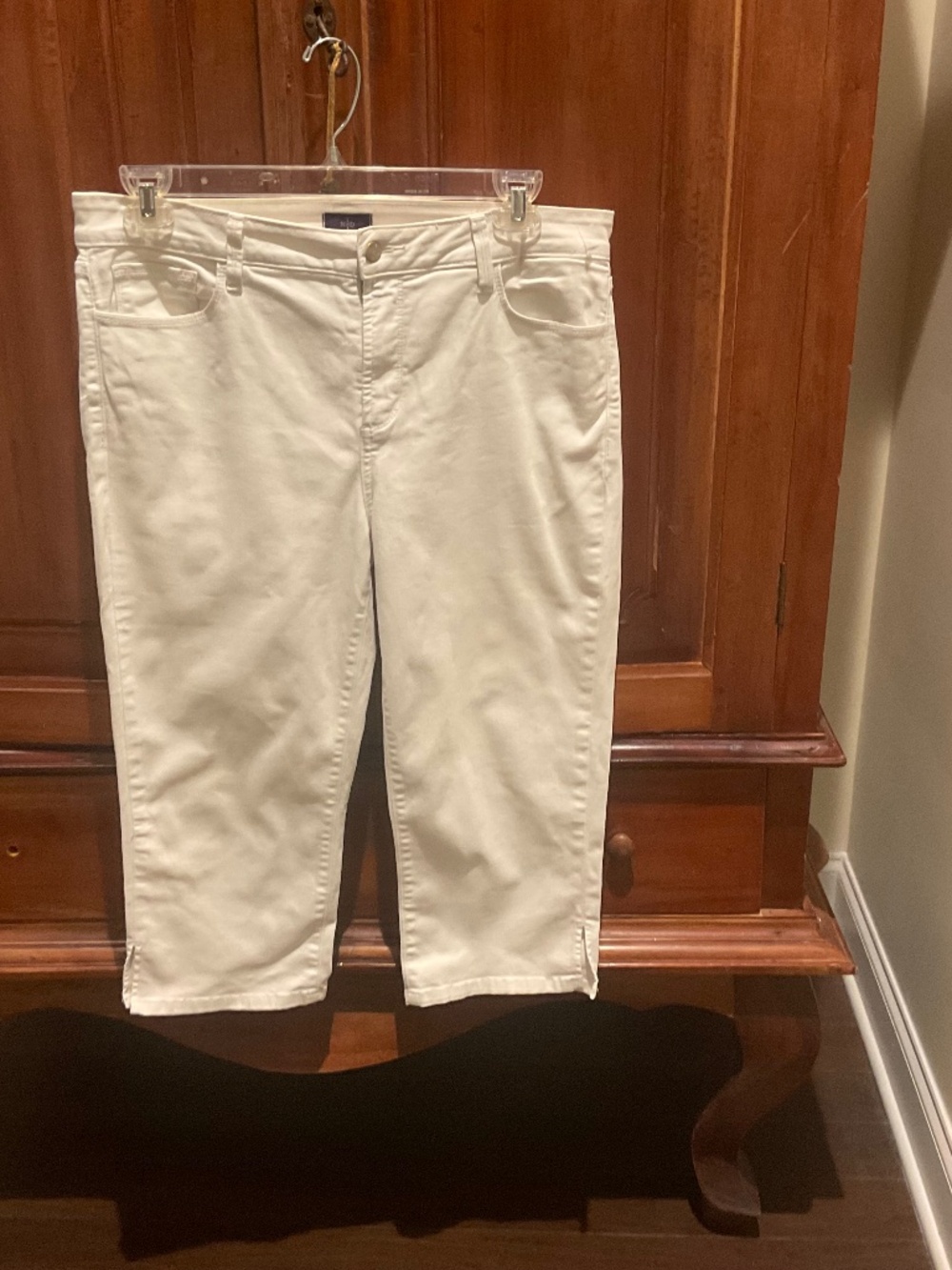 NYDJ Joni Capri  High Rise Jeans , Color White, Size 14